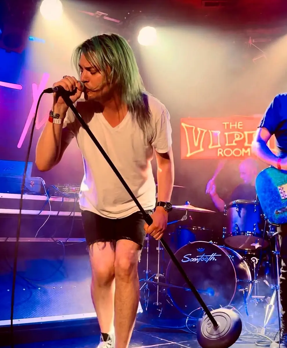 Zach Villa — Live / The Viper Room